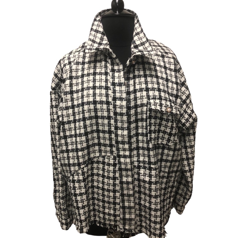 Umgee Shacket Jacket Plaid Black White Cozy Oversized Tweed Frayed Hem Womens 1X - Picture 3 of 12